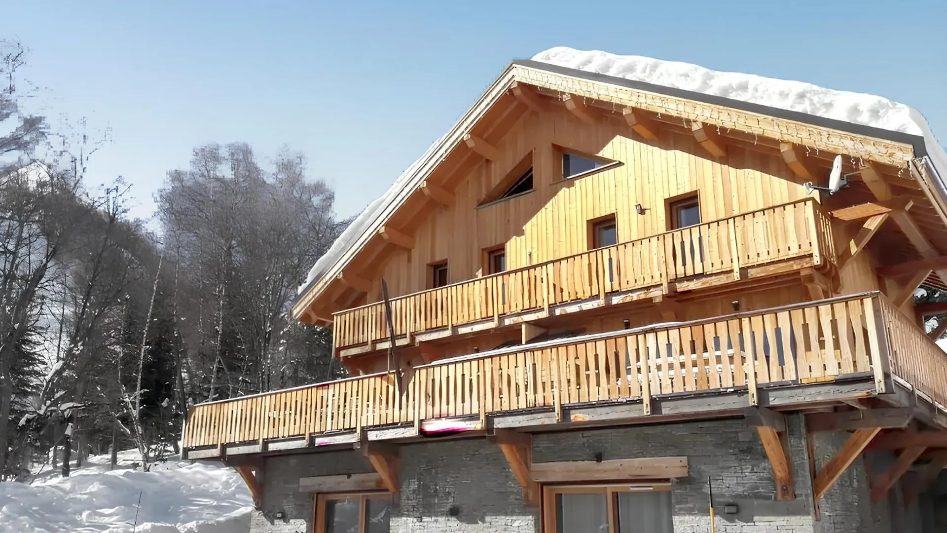 Chalet Spacieux A Saint-Sorlin-D'Arves Avec Options De Loisirs